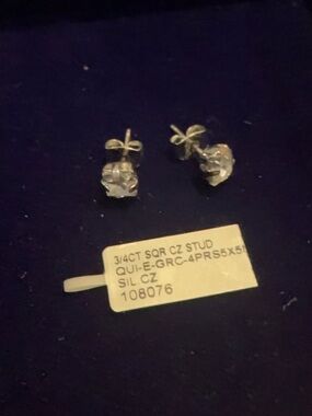 Silver Cubic Zirconia Stud Earrings - Classic Round CZ